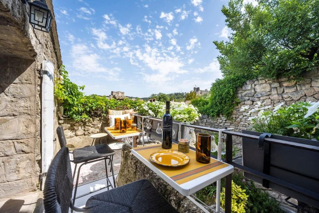 Le Balcon Du Prince Noir Les Baux-de-Provence Esterno foto